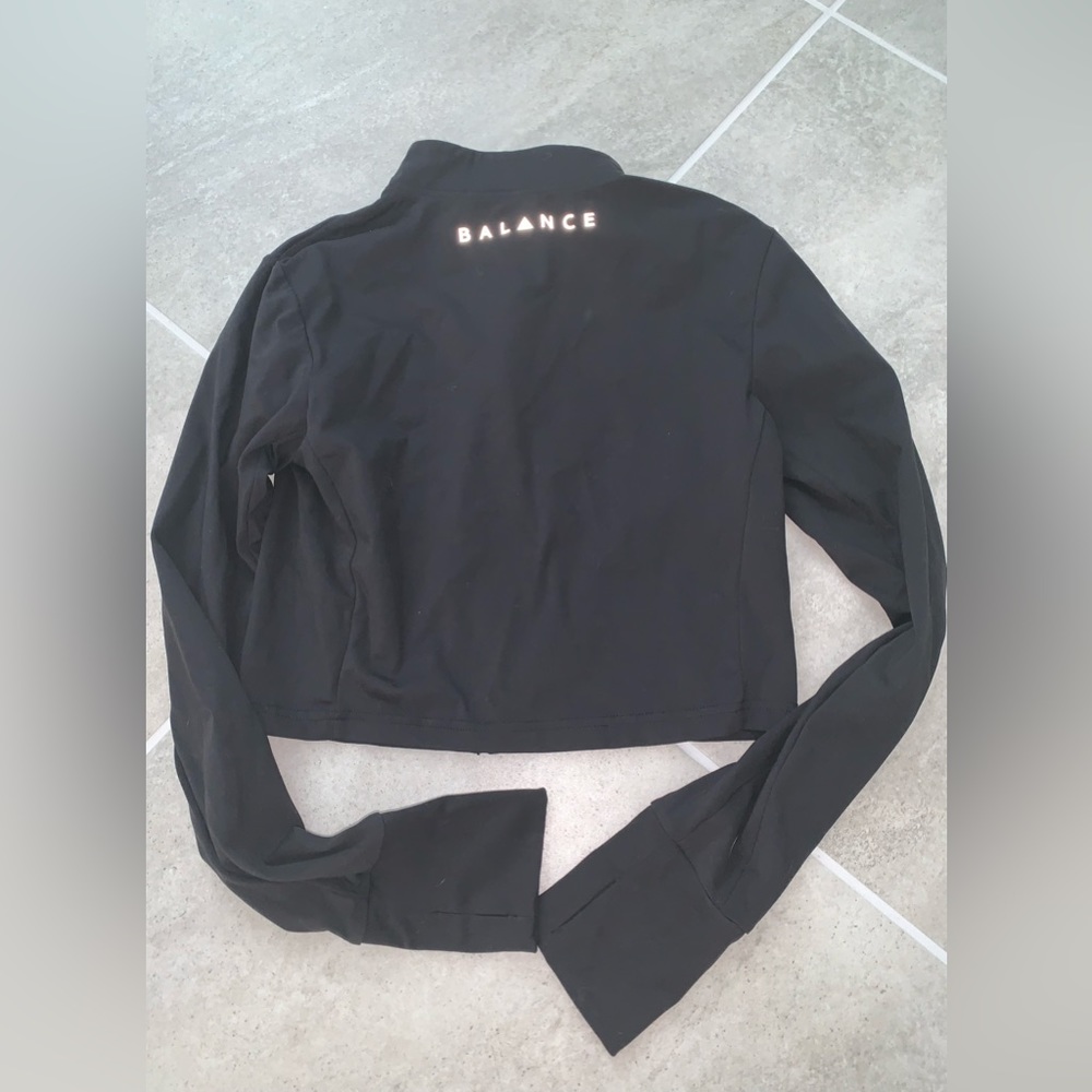 SOLD- Balance Athletica Cropped Jacket Black M